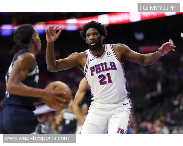 霍华德称恩比德健康状态下可与巅峰奥尼尔匹敌的中锋