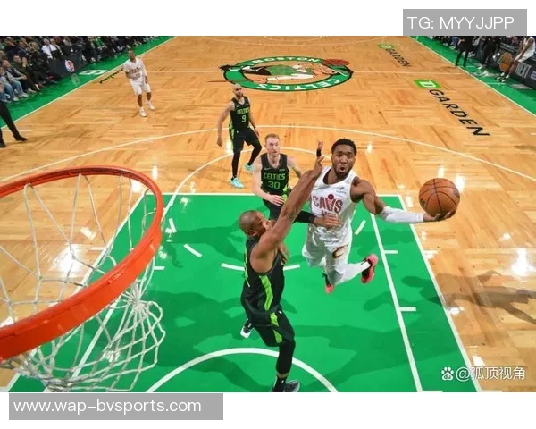 骑士队表现离谱与去年进攻强势形成鲜明对比引发热议