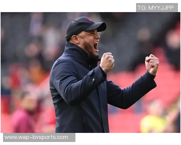 安德莱赫特主帅透露与孔帕尼会面并未讨论德卡特转会事宜