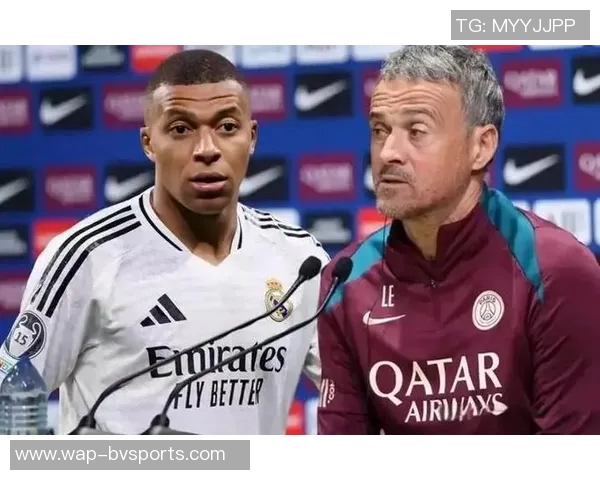 姆巴佩幽默回应对方球迷法语嘲讽称口音太烂引发笑声